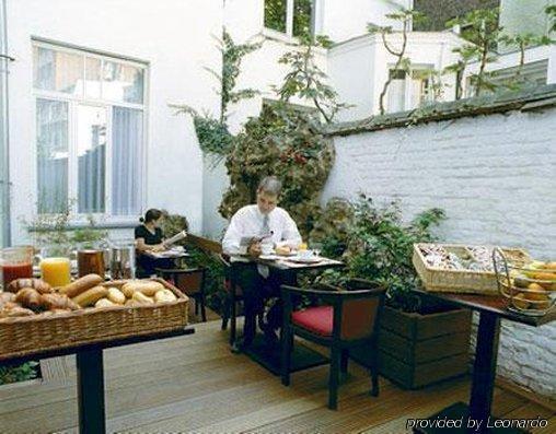 Zoom Hotel Брюксел Ресторант снимка